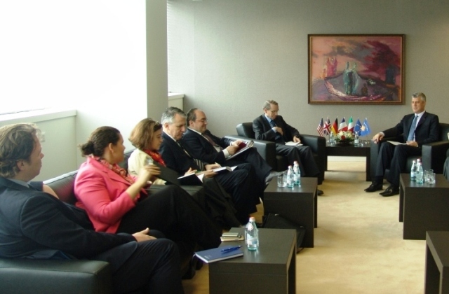 Thaçi meets the ambassadors of the Quint countries and EU ambassadors