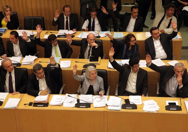 Eurogroup signs off on bailout agreement reached by Cyprus and troika