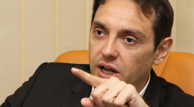 Vulin warns his resignation