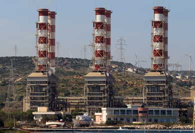 Industries protest over delays in drop of energy costs