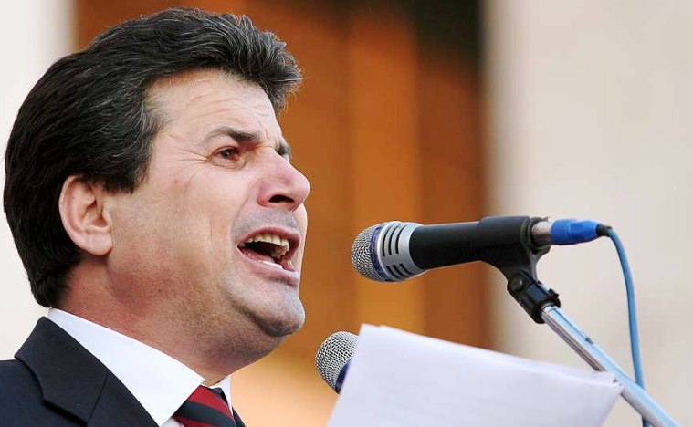 Commissioner against Discrimination penalizes the vice Minister of Defense for insulting homosexuals