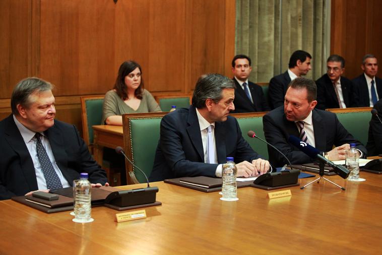 Samaras tells new cabinet ministers to waste no time with reforms