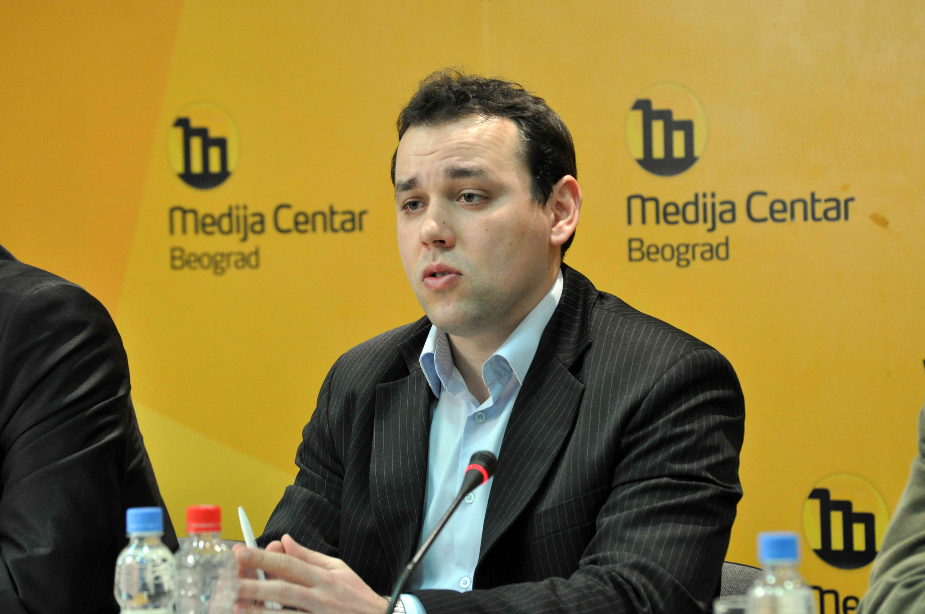 Reforms in Serbia have been reduced to cosmetic changes