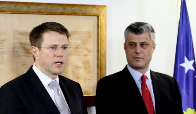 PM Thaçi informs the ambassadors about the agreement