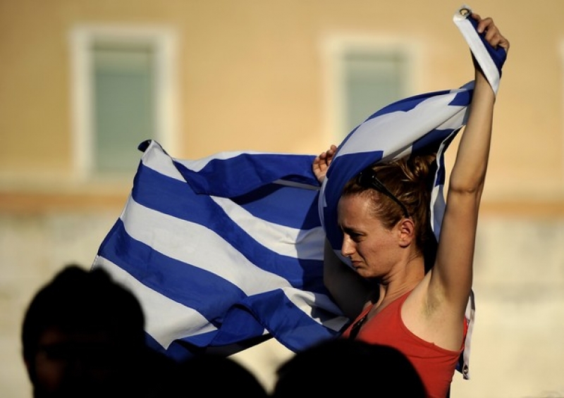 IBNA Special/2013 elections, Greek minority in Albania divided between SP and DP