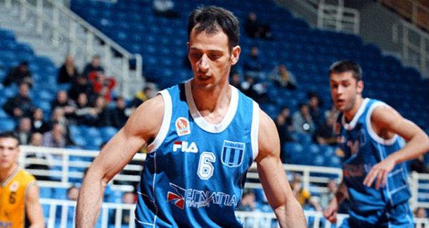 Greek basketball player Giorgos Giannopoulos dies at 41