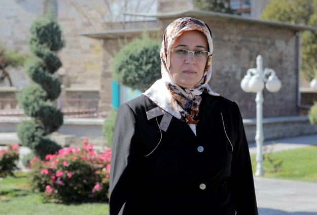Political tensions rise again in Turkey due to the headscarf
