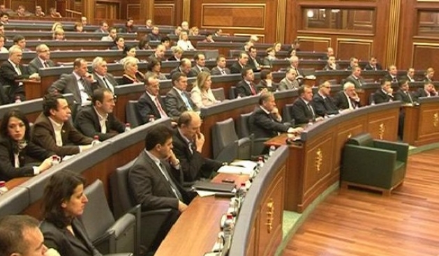 Parliament discusses the progress report