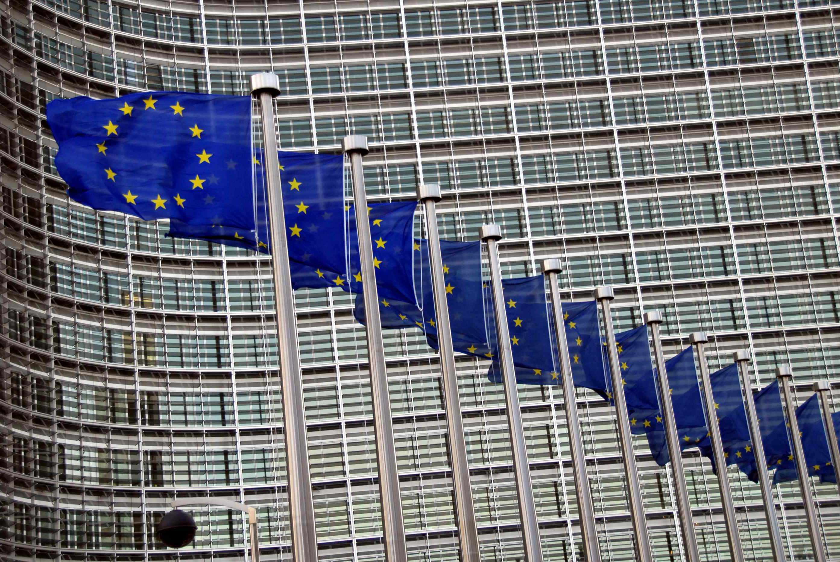 Commission warns Slovenia for not complying with EU regulations