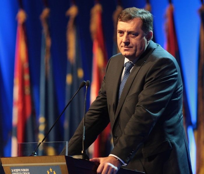 RS President Milorad Dodik Proposed Dissolution of B&H in Belgrade Last Night