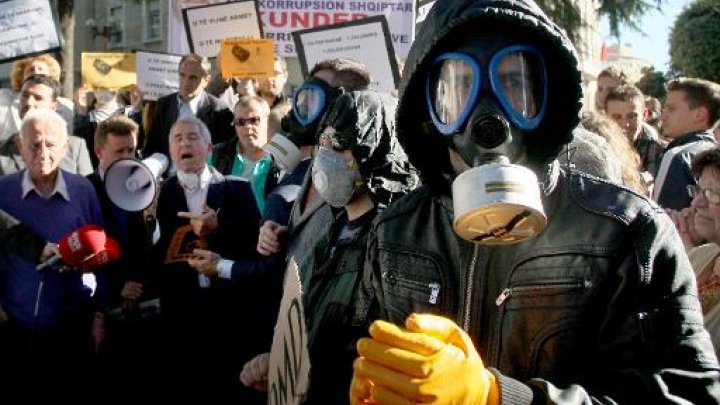 Head of the Albanian government and opposition talk about the chemical weapons, incessant protests in Albania and Kosovo