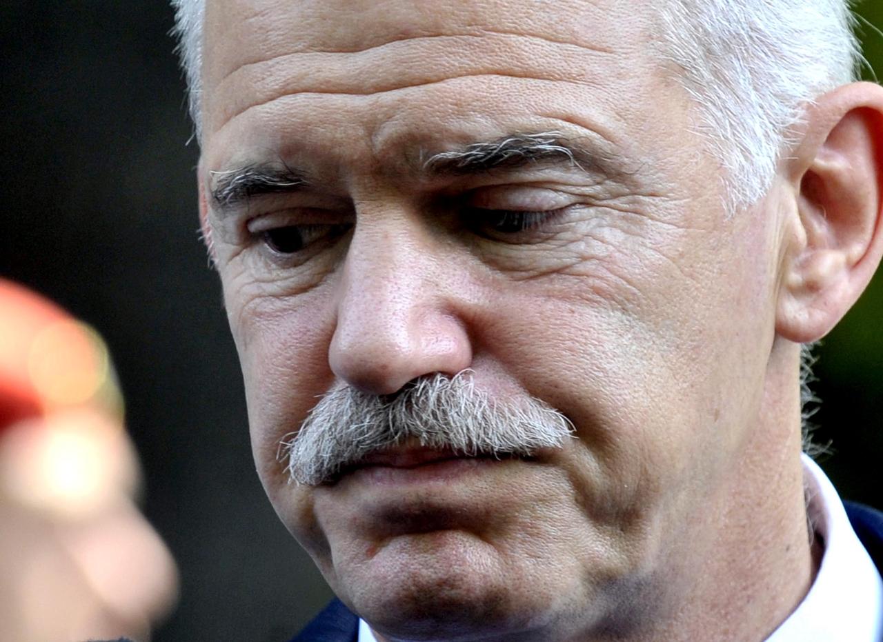 Papandreou visits Gezi Park in Istanbul