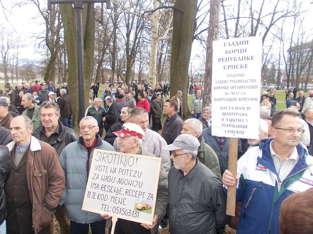 23rd Day of Protests in B&H and 2nd One in Banja Luka