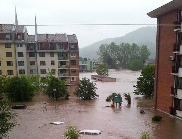 Floods in B&H: dramatic situation in many cities