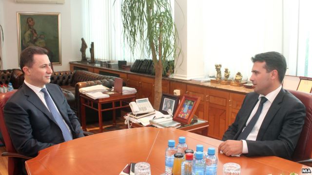 Signals are launched for the solution of political crisis in FYROM