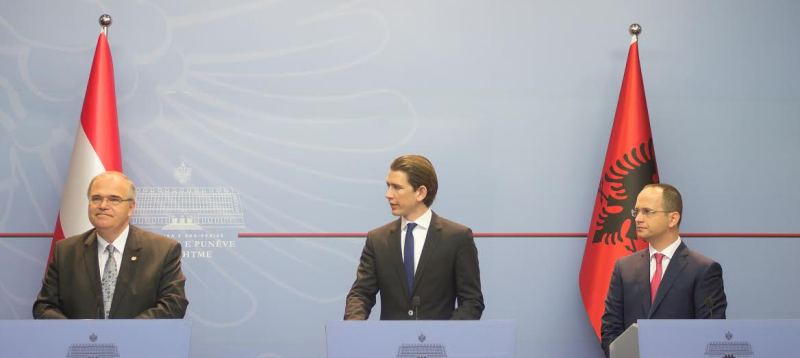 Bushati meets his Austrian counterpart, Austria backs the EU membership candidate status