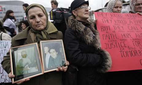 NGO activists and citizens pay tribute to victims of Ahmici