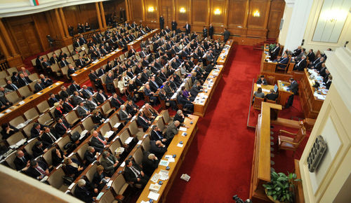 Bulgarian business, unions unite in ultimatum to politicians to calm situation, address priorities