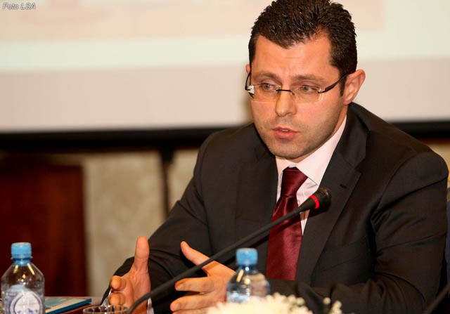 39 MPs send a letter to parliament to discharge the vice chairman of SCJ