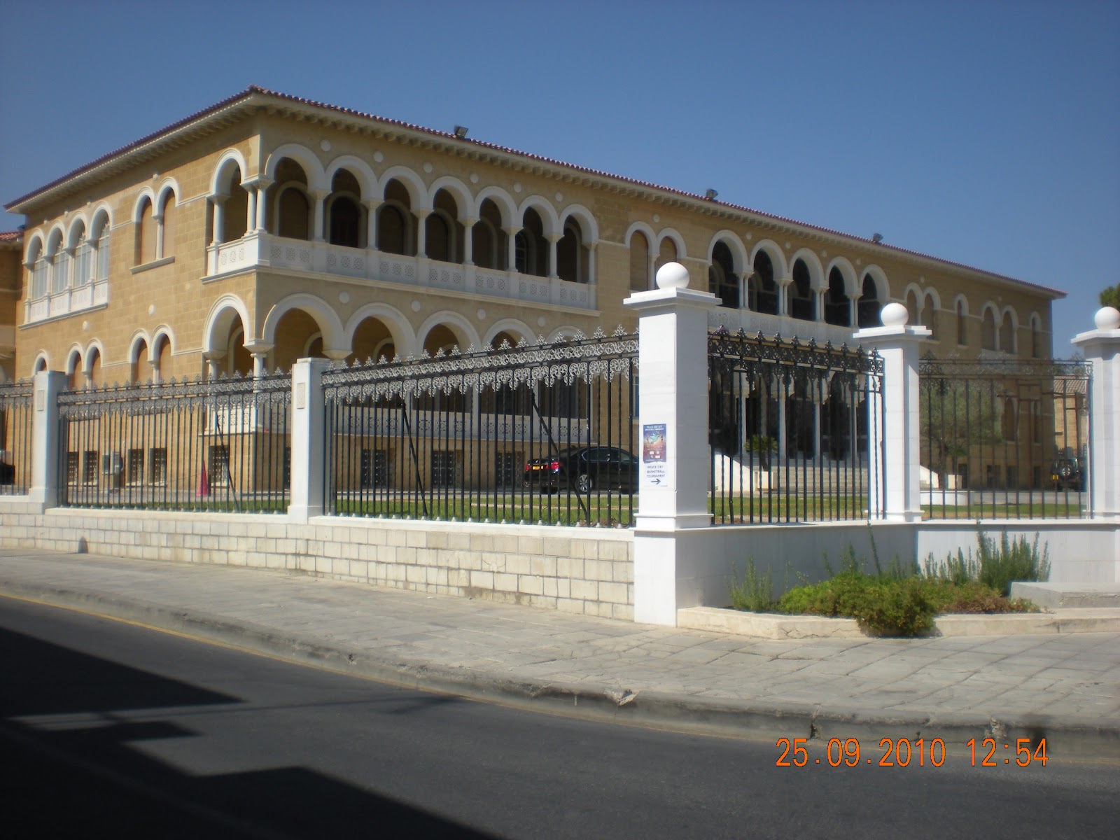 7.5-billion investment from a Hungarian businessman in Cyprus