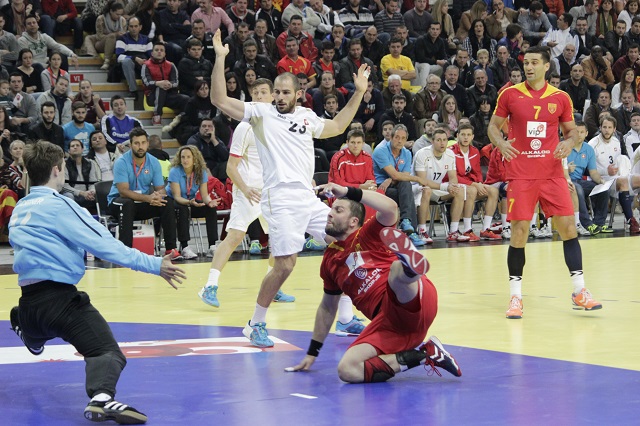 FYROM’s handball players make a successful start for the “Poland 2016” qualifications