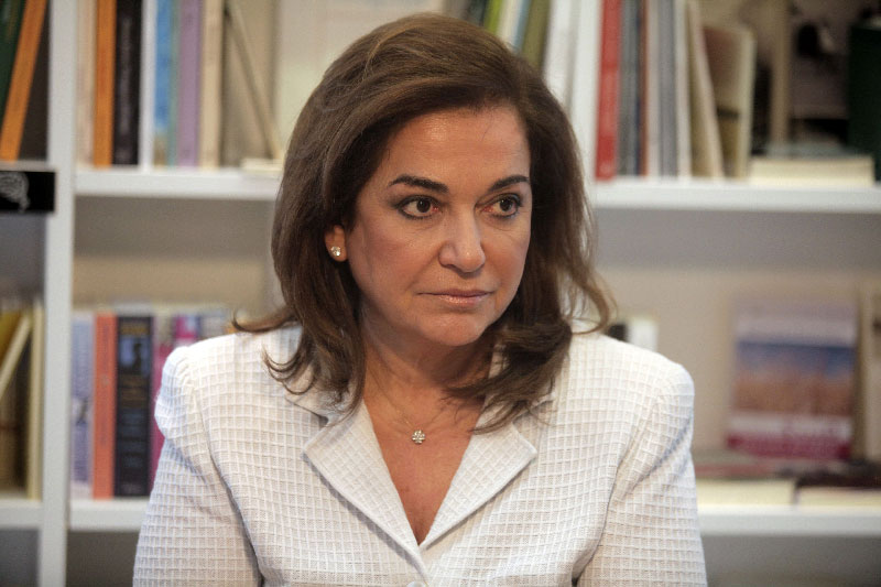 Dora Bakoyiannis: There must be an immediate and drastic reduction of taxation