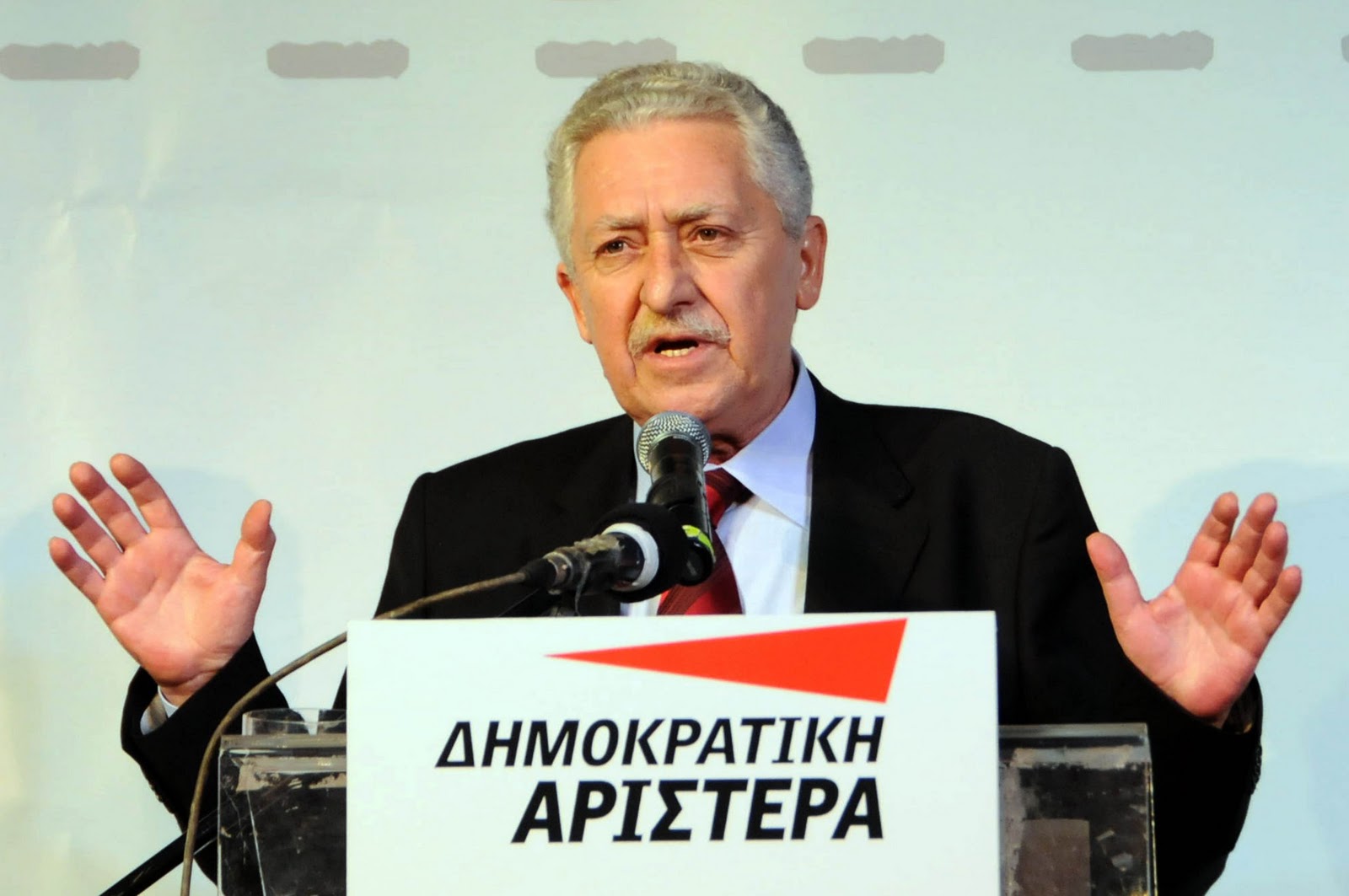 Kouvelis: The extension of the Memorandum will mean the continuation of the recession
