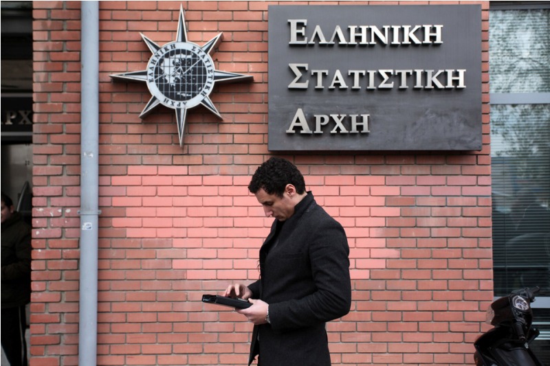 EL.STAT.: Recession in Greece was 3.9% in 2013, higher than previous stated
