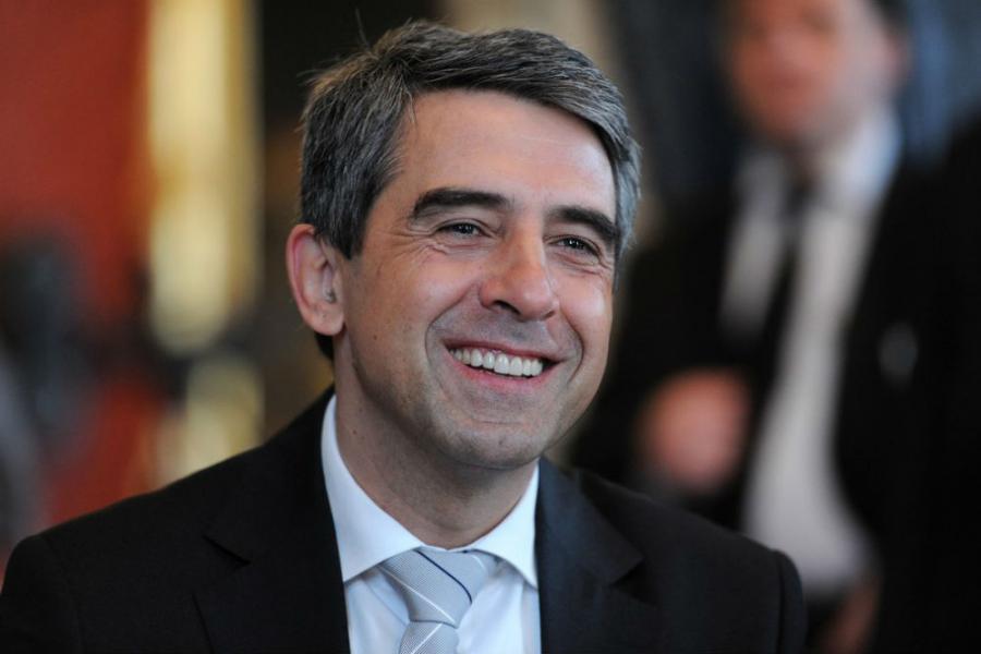 Bulgarian President says will not veto Cabinet’s new debt plan