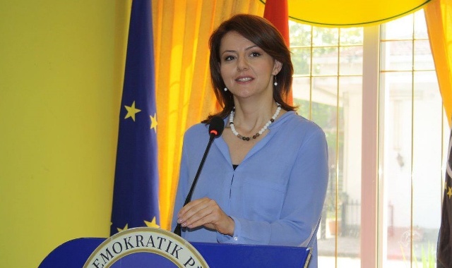 Eavesdropping scandal deepened the political crisis, rational reflection for dialogue