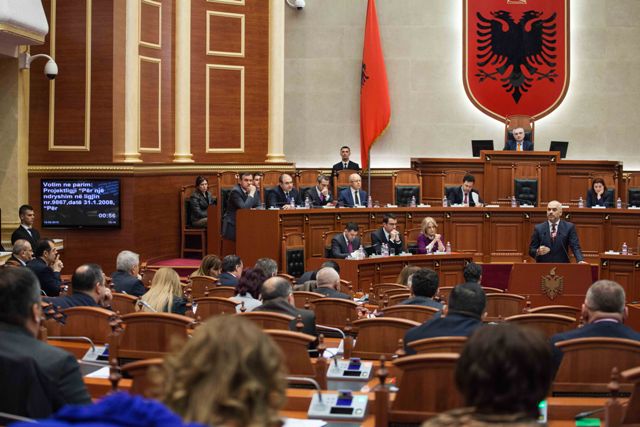 Clashes between the President and the Government culminate in Albania