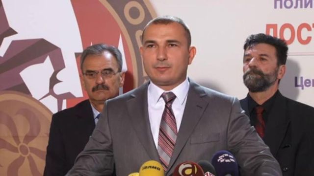 Opposition party leader demands PM Gruevski’s resignation