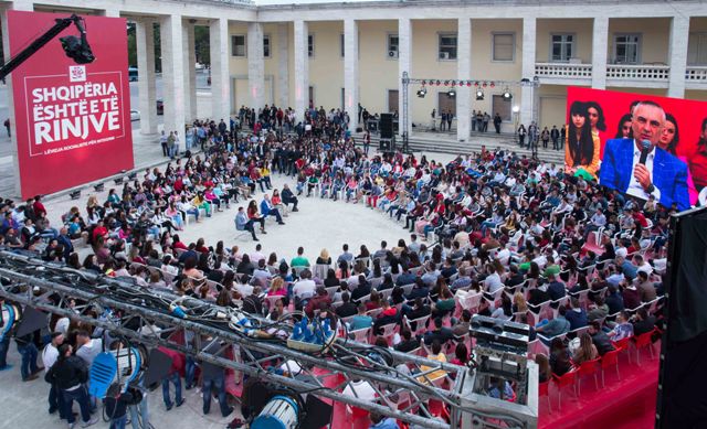 Parliamentary Speaker comments the economic situation in Albania