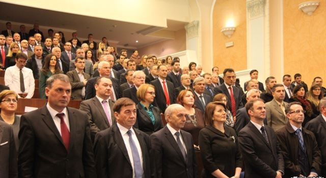 Constitution day is marked, experts demand a revision