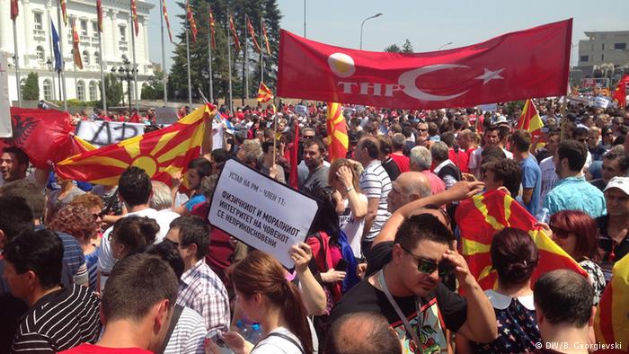 Political crisis in FYROM still persists