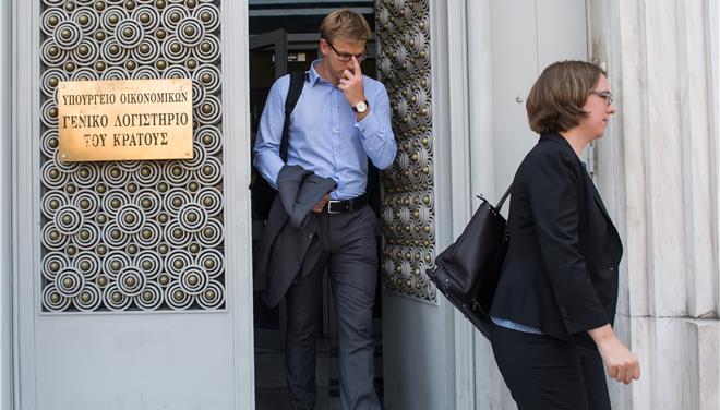 Tuesday started the negotiations between Greek authorities the technical echelons of the troika
