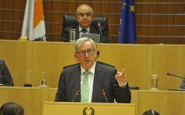 ‘Cyprus will not walk alone after reunification’, says Juncker