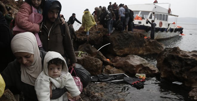 A woman and two children dead, 7 missing from after boat overturned near Lesvos