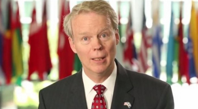 US ambassador sends messages of dialogue