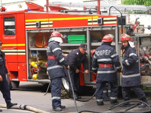 Romanians trust their President, firefighters and Army