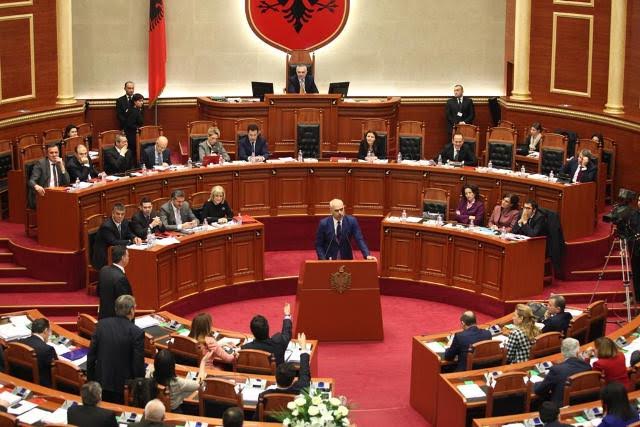 Bill on decriminalization approved, the sternest one in Europe