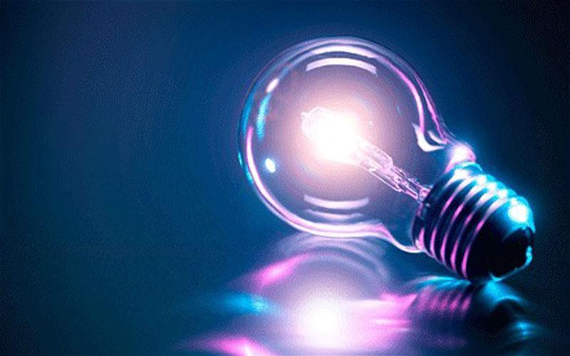 Electricity will cost 8% less in Greece next year but not for big consumers
