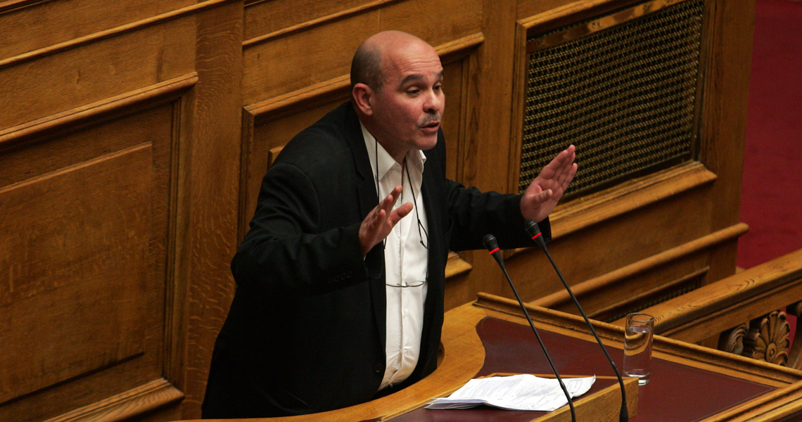 SYRIZA MP threatens the already fragile majority