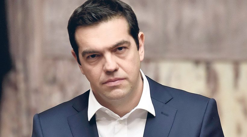 Tsipras in Davos: 2015 closes with a primary surplus