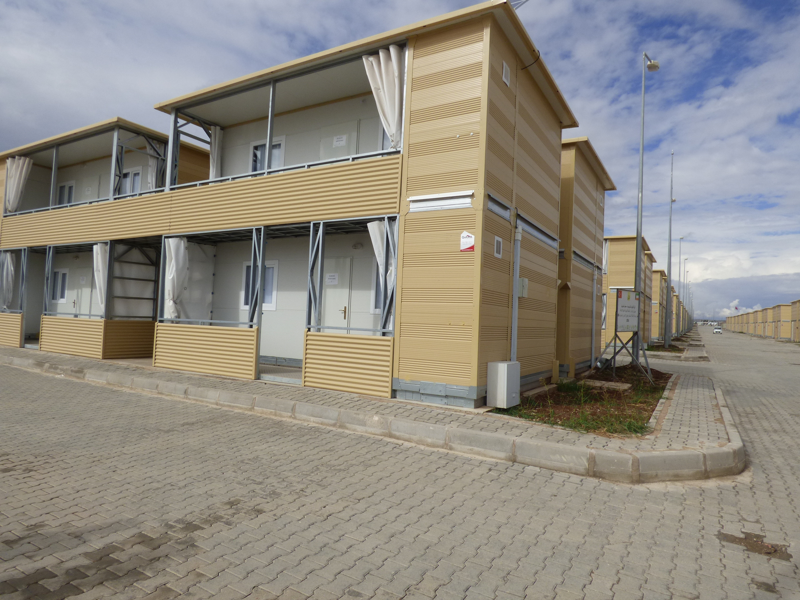IBNA visits the refugee camps at the Turkish-Syrian border