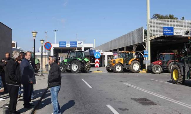 Farmers withdraw from the blockades