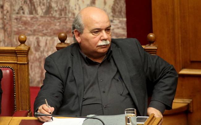 Government decides to issue 4 nationwide television licenses