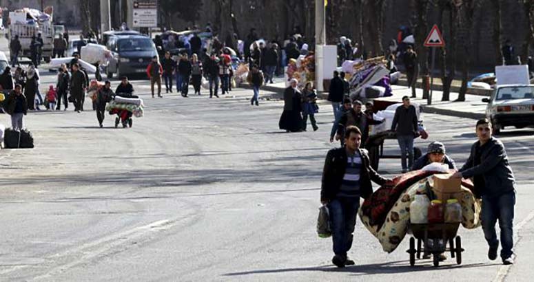 Locals flee conflict-hit southeastern town as curfew lifted