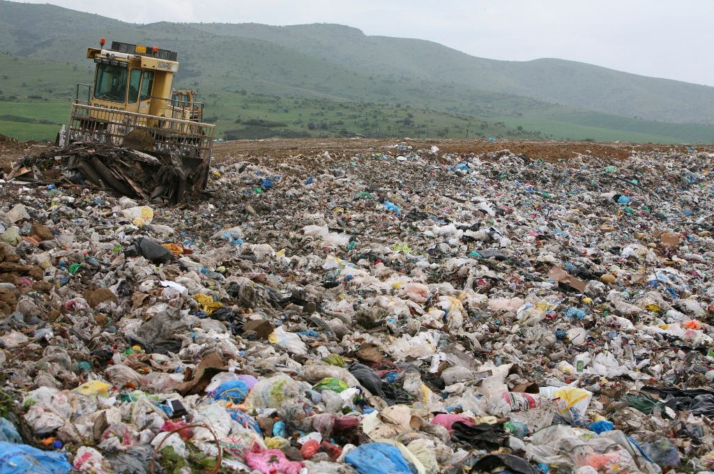 Mayors and Greek businessmen accused for Cyprus Landfill scandal