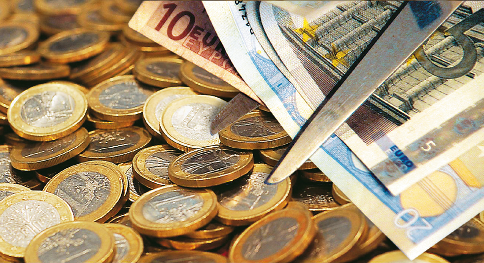 Greece draws road map to debt relief talks